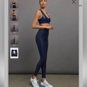 NWOT Carbon38 Legging in Takara Shine Navy